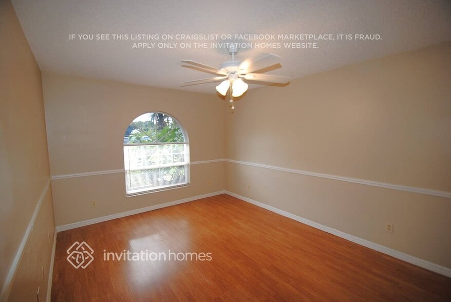 Building Photo - 829 Pembroke Ave NE