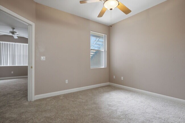 Building Photo - 8000 W Badura Ave