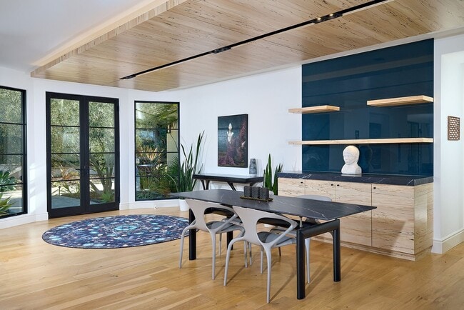 Building Photo - 4773-75 El Mirlo