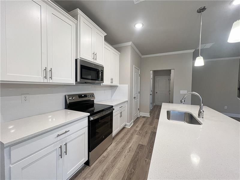 Building Photo - 5495 Rock Place Ct