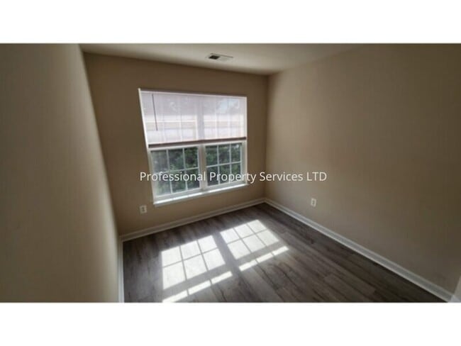 Building Photo - Price Correction! Luxury Townhome In The Villages Of Urbana