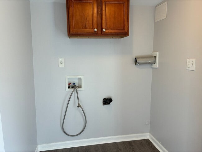 Building Photo - 3 Bedroom With A Finished Basement And Large Back Yard