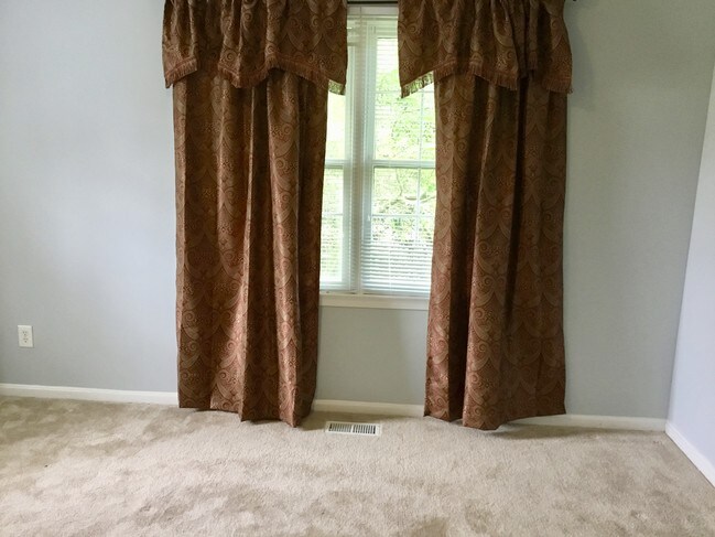 Building Photo - 8501 Hawk Run Terrace