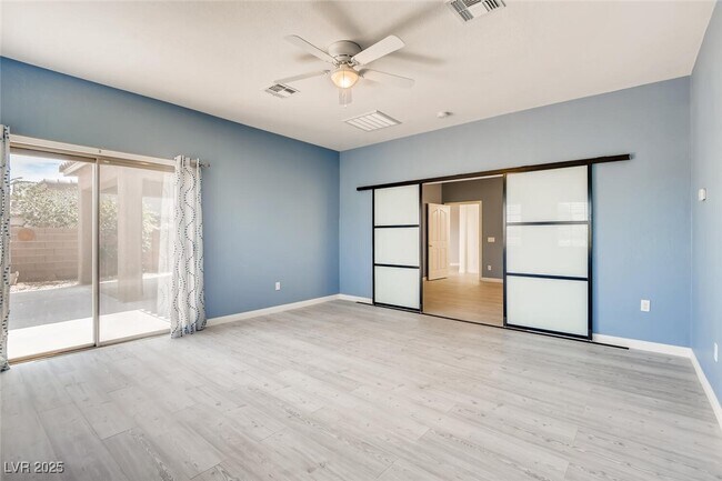 Building Photo - 3594 Driving Range St