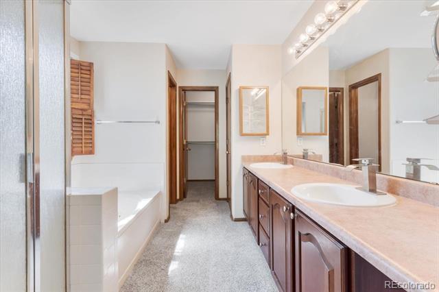 Building Photo - 6691 W 98th Pl
