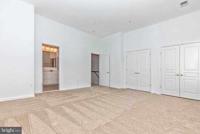 Building Photo - 3611 Sprigg St S