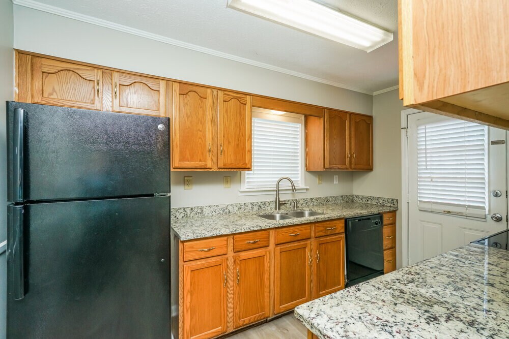 Building Photo - 157 Agin Way