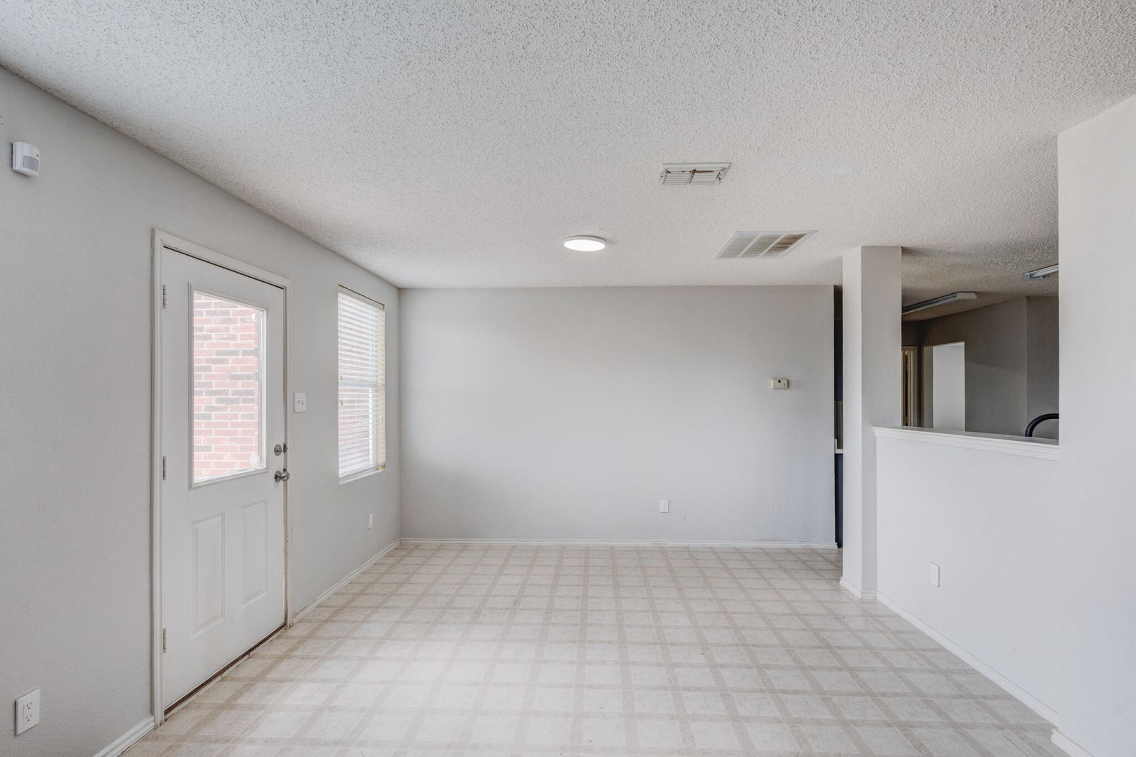 Building Photo - 1352 Dawson Way