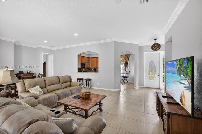 Building Photo - 240 Isle Verde Way