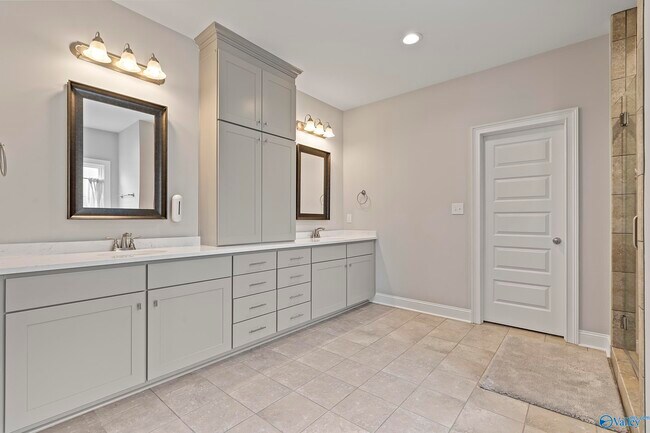 Building Photo - 128 Gimlet Dr.