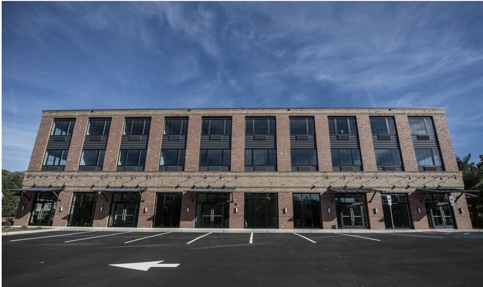 Building Photo - 62 Broadway
