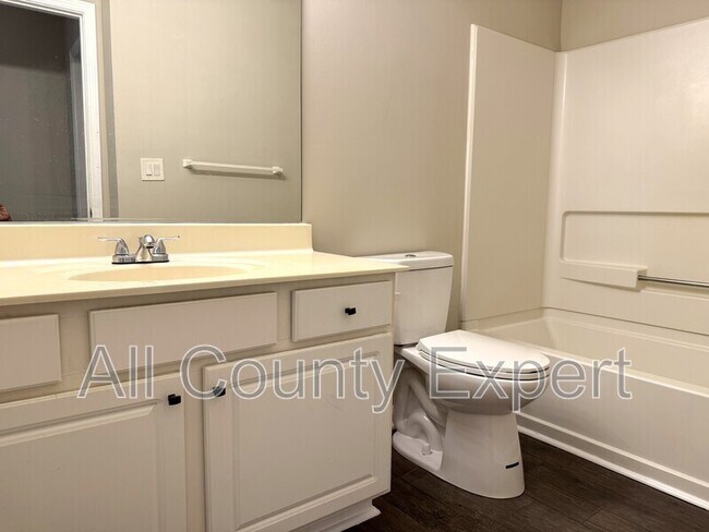 Building Photo - 1794 Taylor Oaks Dr