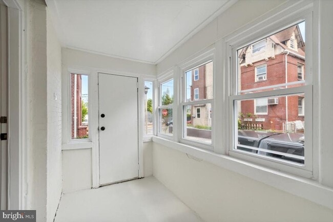 Building Photo - 3205 Winter St