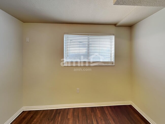 Building Photo - 5404 W Sunfalls Ct