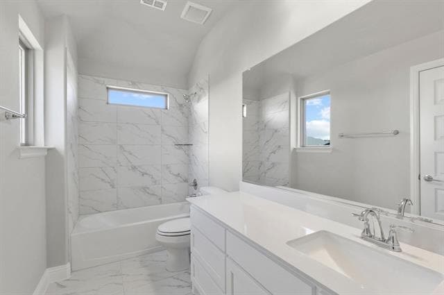 Building Photo - 484 Caitlyn Wy