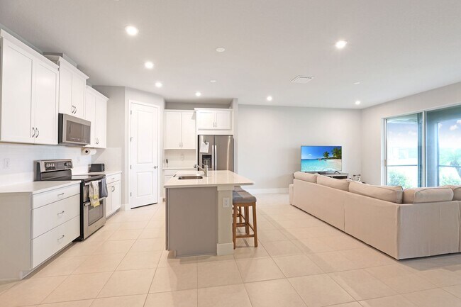 Building Photo - 4 Bed 3 Bath Gem In The Sunstone Community In Wellen Park!!!