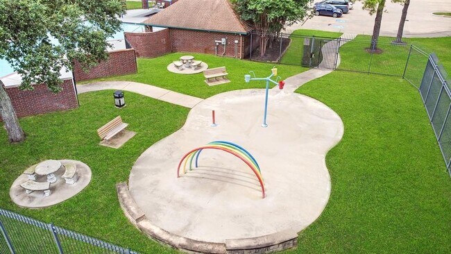 Building Photo - 19247 N Piper Grove Dr