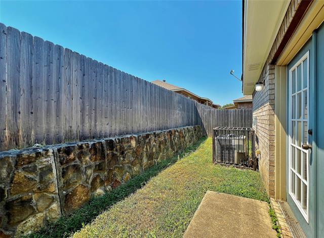 Building Photo - 1703 Novella Ct