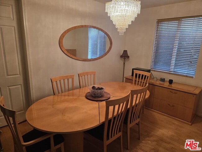 Building Photo - 4936 Beloit Ave