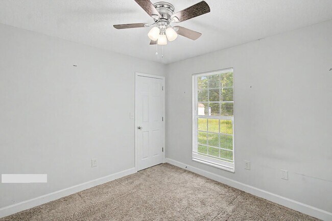 Building Photo - 10179 GA-196
