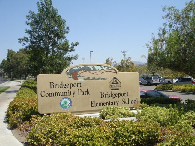 Building Photo - 23932 Windward Ln