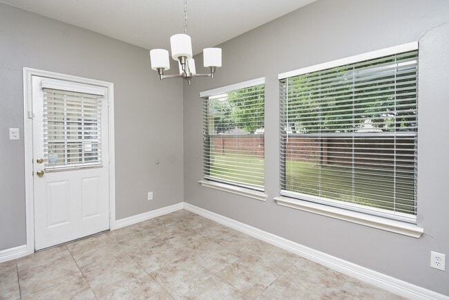Building Photo - 4706 Torrington Ct