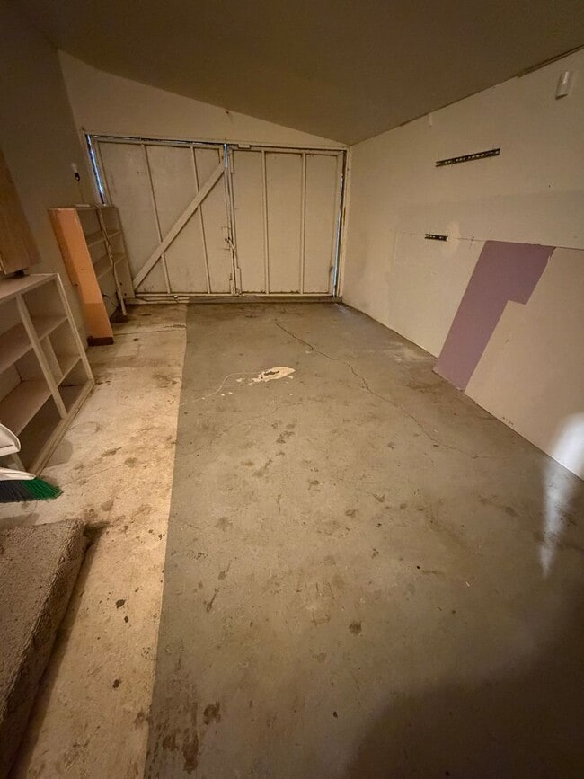 Building Photo - 3 bedroom home in Shasta Lake City