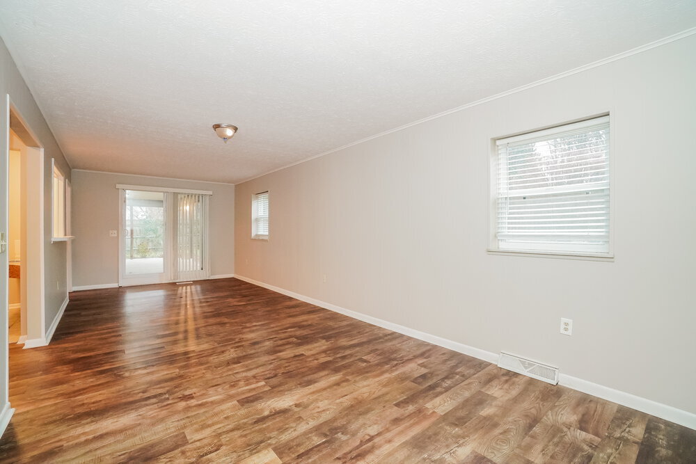 Building Photo - 999 Matterhorn Dr