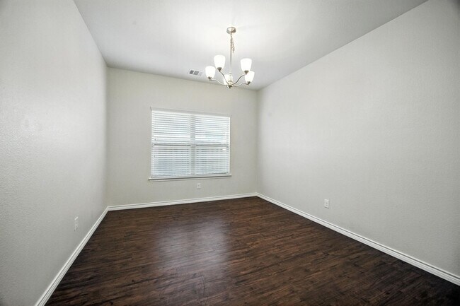 Building Photo - 2429 Opaline Dr