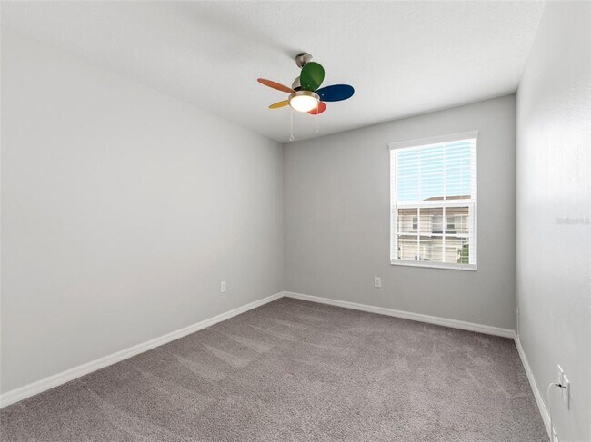 Building Photo - 7052 Grand Elm Dr
