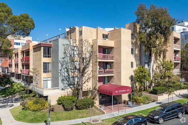Building Photo - Levering Apartments