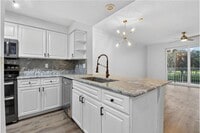 Building Photo - 2032 Alta Meadows Ln