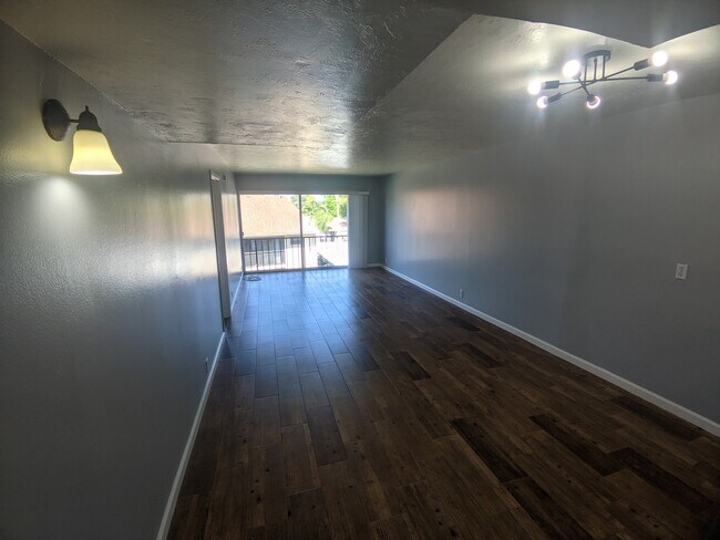 Building Photo - 2763 Woodgate Ln