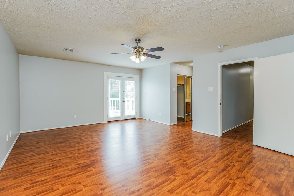 Building Photo - 8310 Woodland Willows Dr