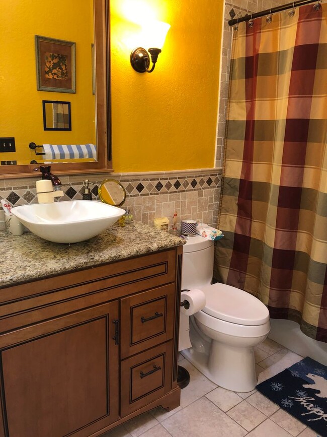 Building Photo - Gorgeous Furnished Oasis in Las Vegas Avai...