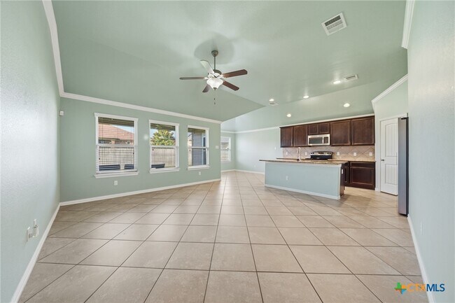 Building Photo - 3410 Cottonpatch Dr