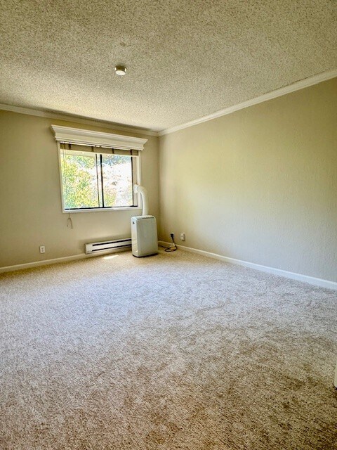 Building Photo - 1407 Marchbanks Dr