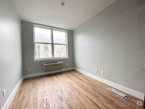 Building Photo - 2 bedroom in BRONX NY 10460