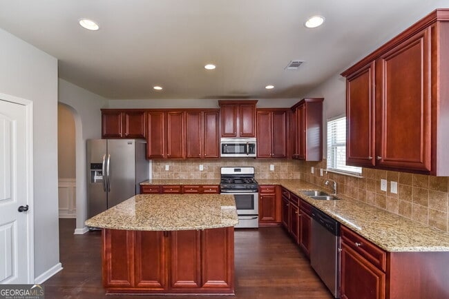 Building Photo - 304 Brittney Cove