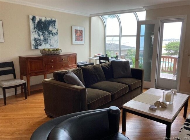 Building Photo - 47 Harbour View Pl