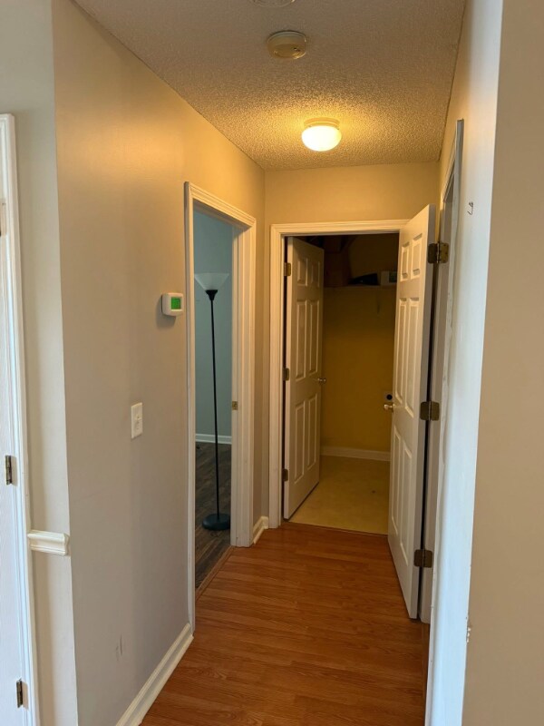 Building Photo - 2932 WaterStone Loop