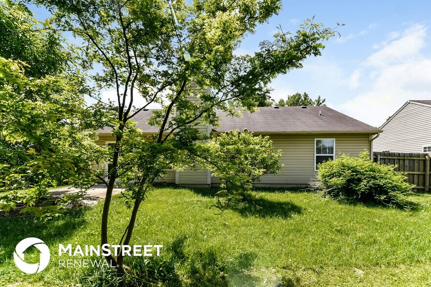 Building Photo - 1942 Mare Ave