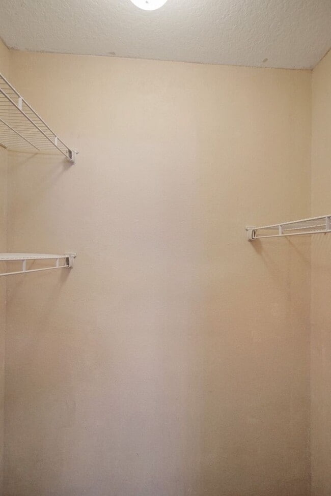 Building Photo - Studio in Davenport now available!
