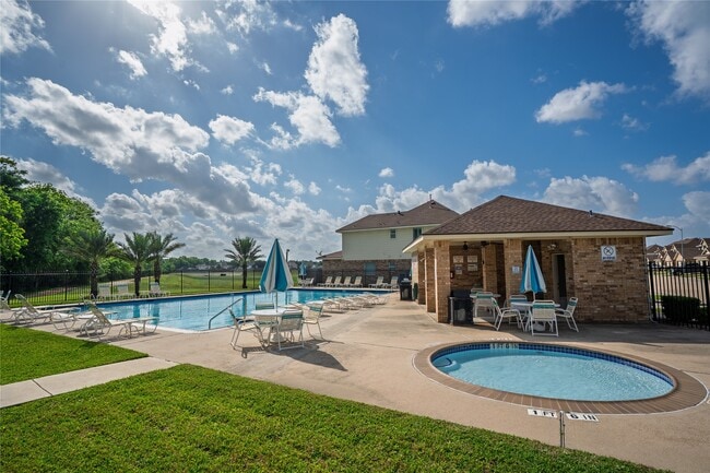 Building Photo - 4611 Arbor Ln