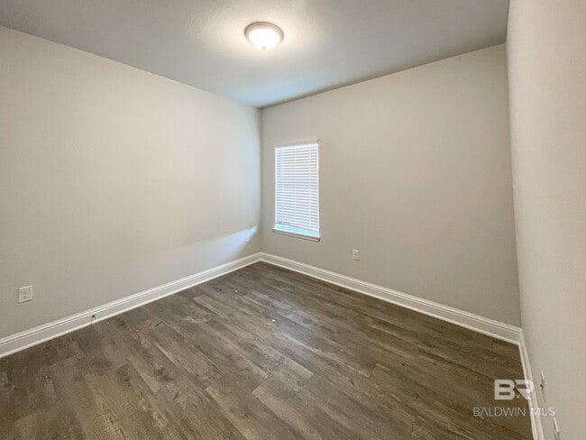 Building Photo - 23317 Lieutenant Ave