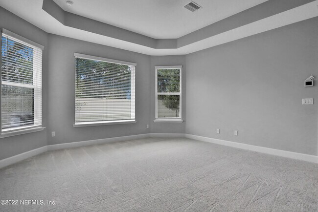 Building Photo - 351 Millenia Dr