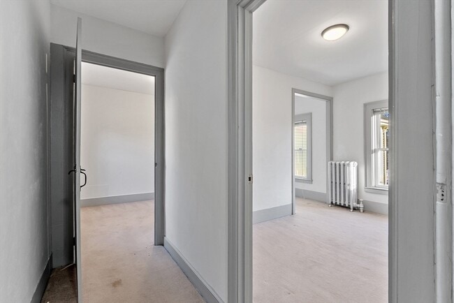 Building Photo - 20 Old Lowell Rd