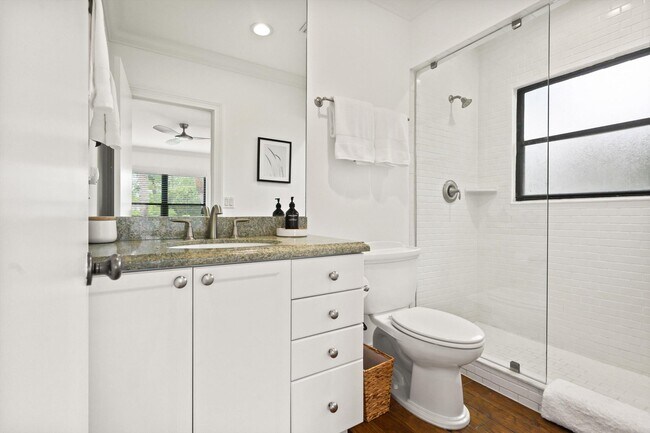 Building Photo - 13230 Polo Club Rd