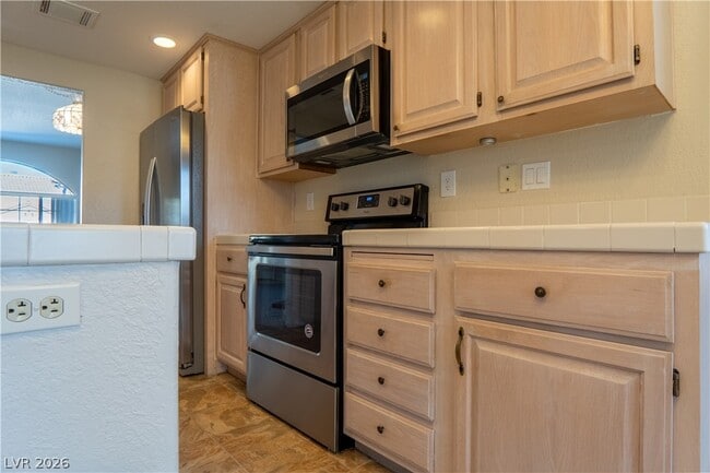 Building Photo - 1502 Ironbark Dr