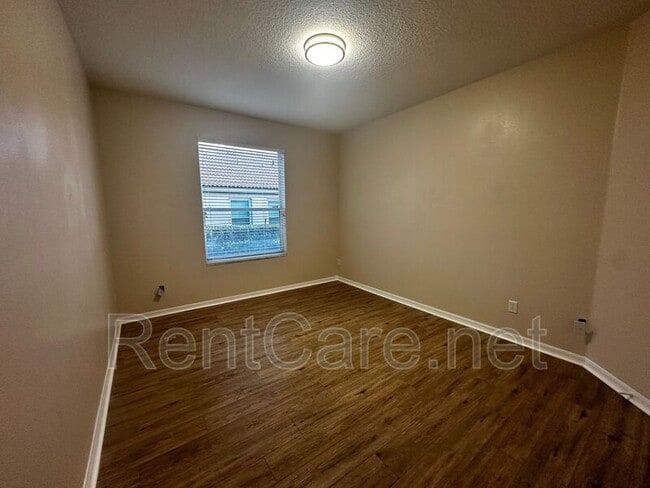 Building Photo - 1363 Glenwick Dr